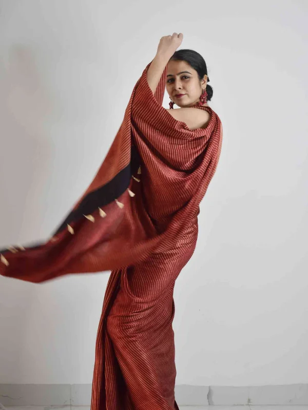 Maroon Ajrakh Mashru silk saree - Image 2