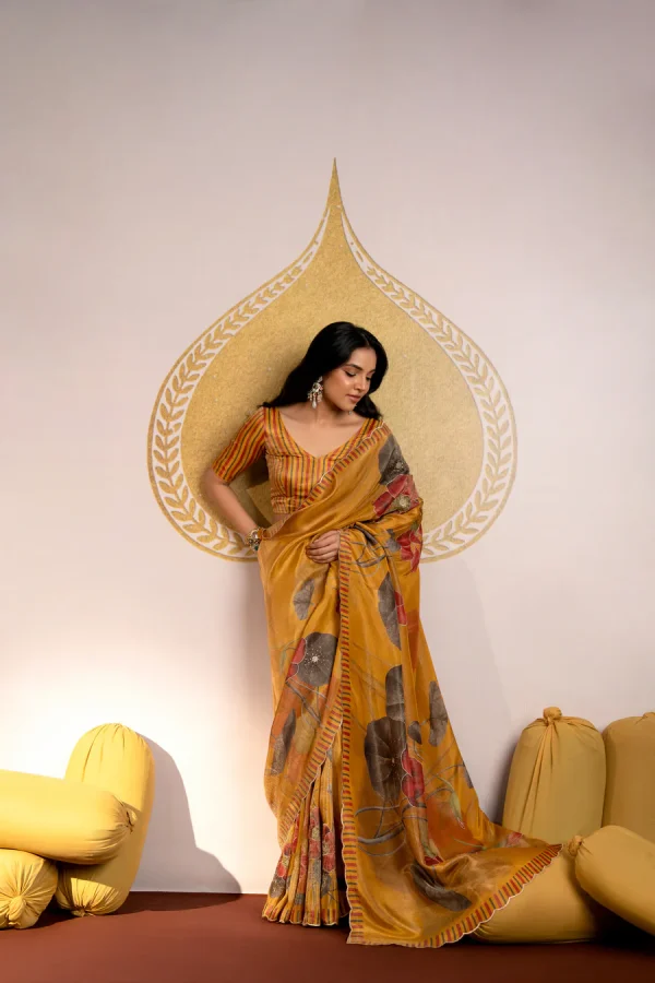 Golden Pure Shimmer Tissue Saree with Cut Work Embroidery Border with Zari Sequence Embellishment - Image 2