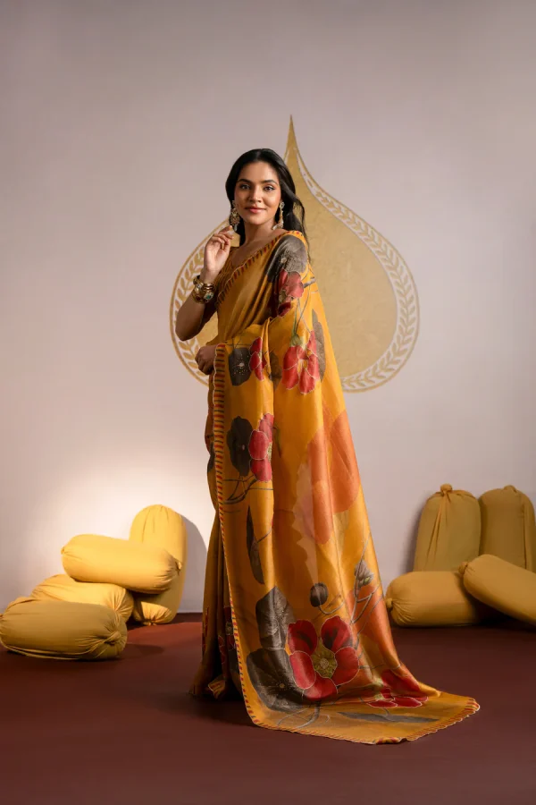 Golden Pure Shimmer Tissue Saree with Cut Work Embroidery Border with Zari Sequence Embellishment - Image 4